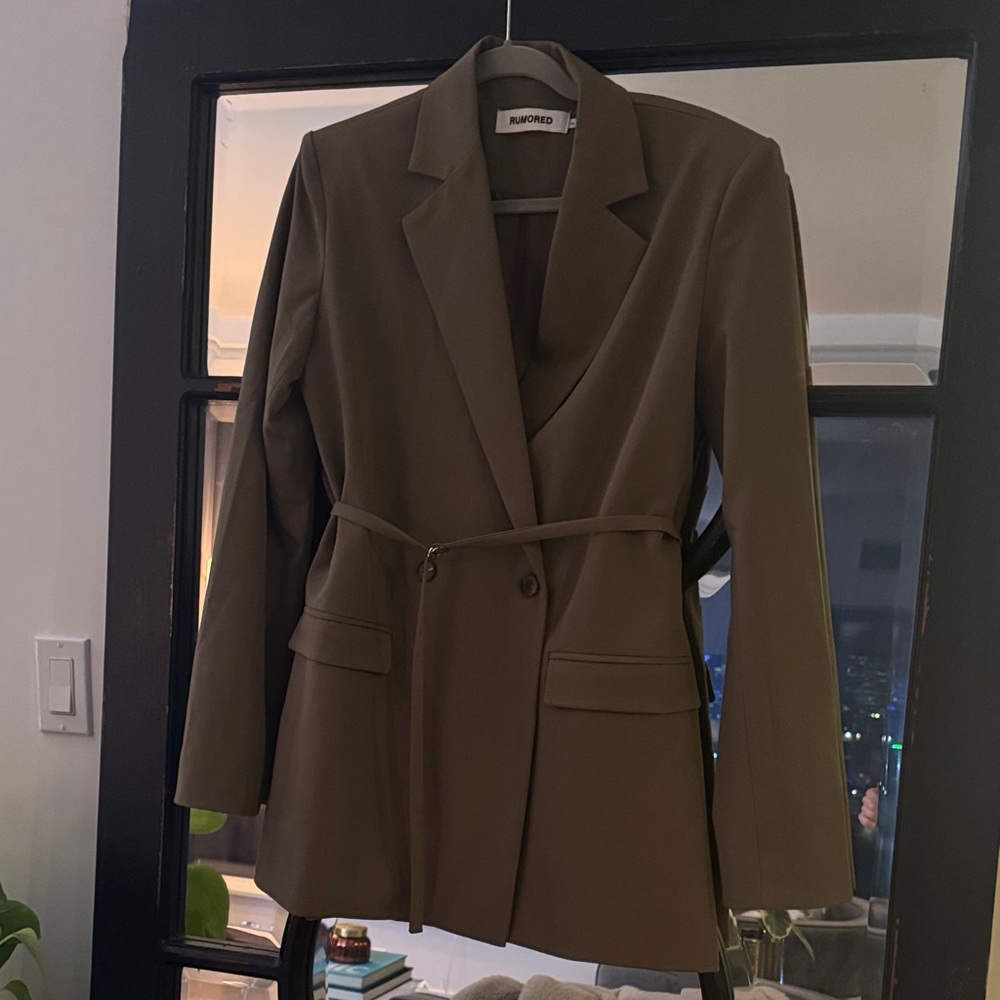 Rumored oversized Blazer